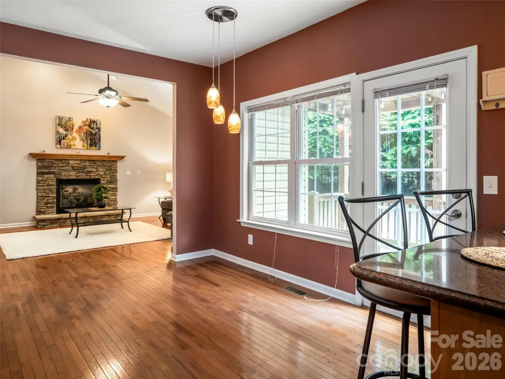 25 Driftstone Circle Arden, NC 28704