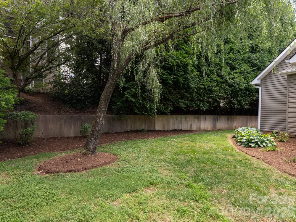 25 Driftstone Circle Arden, NC 28704