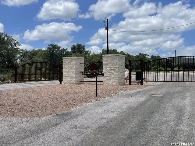 LOT 44 Walker Ridge Bandera, TX 78003