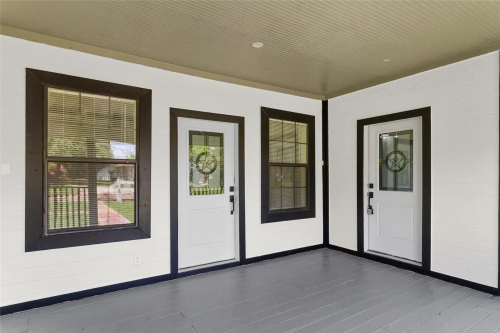 812 E Sumpter Mexia, TX 76667
