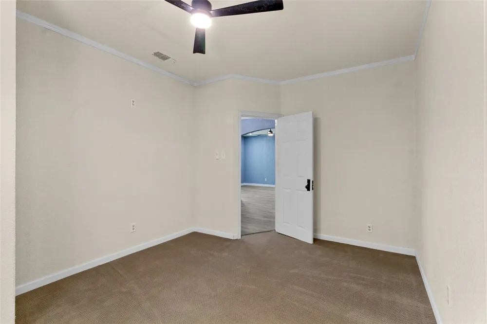 812 E Sumpter Mexia, TX 76667
