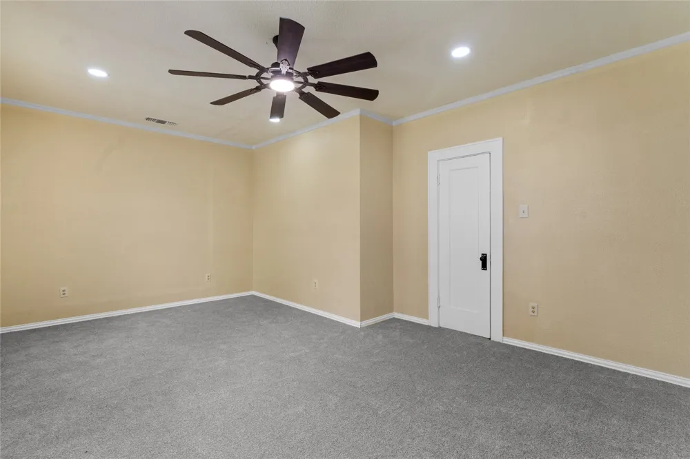812 E Sumpter Mexia, TX 76667