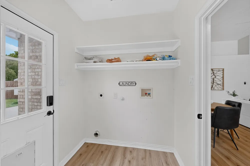 2230 Larry Drive Dallas, TX 75228