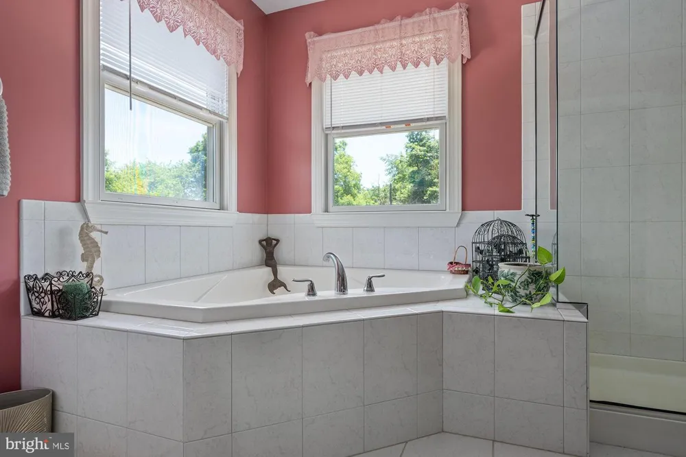 75 SAINT JOHNS ROAD W Littlestown, PA 17340