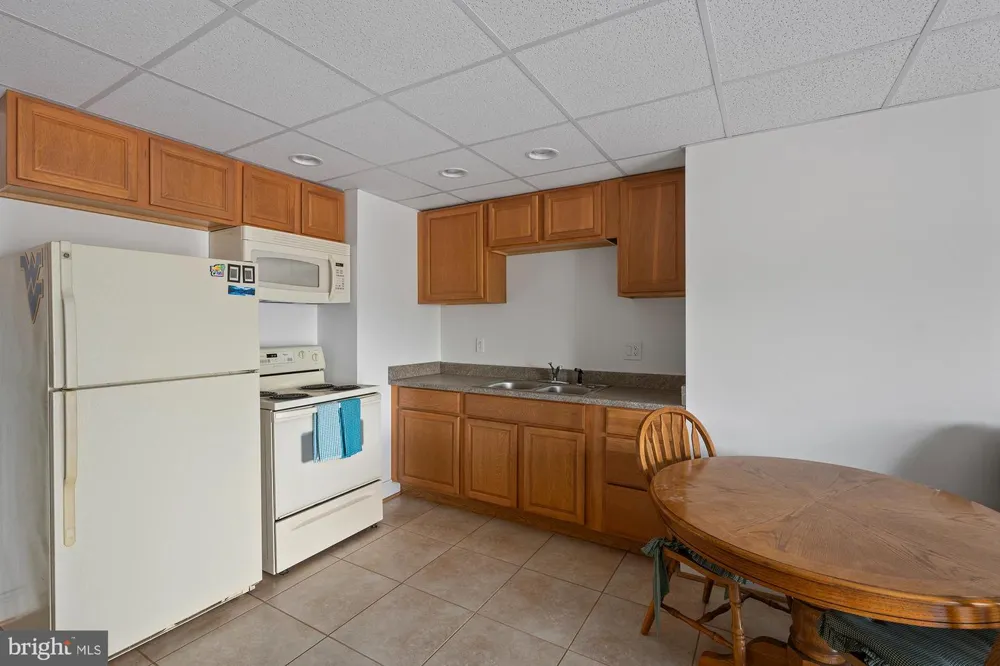 75 SAINT JOHNS ROAD W Littlestown, PA 17340