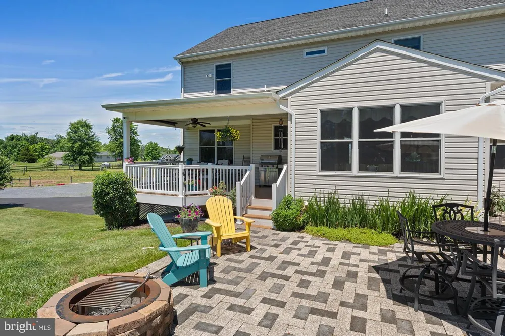 75 SAINT JOHNS ROAD W Littlestown, PA 17340