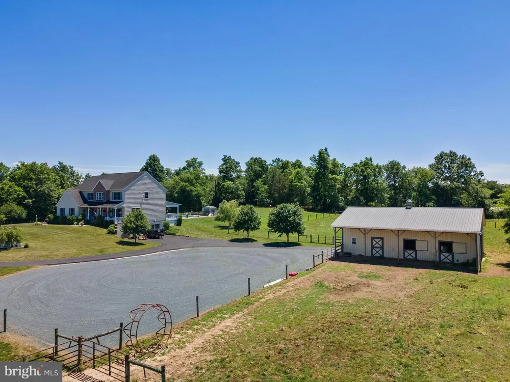 75 SAINT JOHNS ROAD W Littlestown, PA 17340