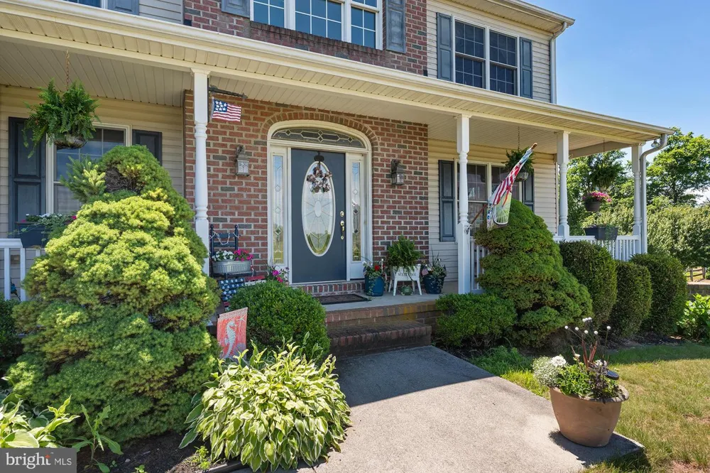 75 SAINT JOHNS ROAD W Littlestown, PA 17340