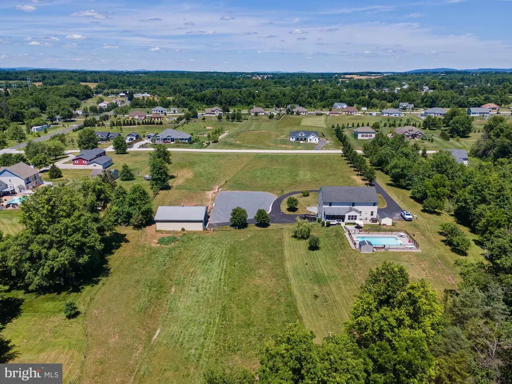 75 SAINT JOHNS ROAD W Littlestown, PA 17340
