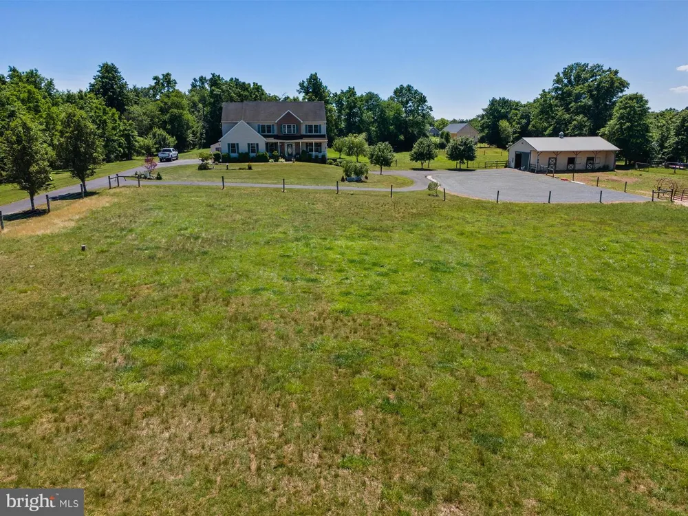 75 SAINT JOHNS ROAD W Littlestown, PA 17340
