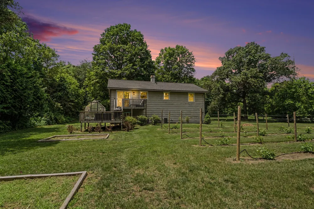 47641 County Road 653 Almena Township, MI 49079