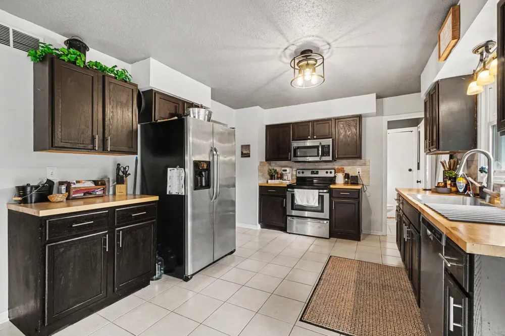 47641 County Road 653 Almena Township, MI 49079