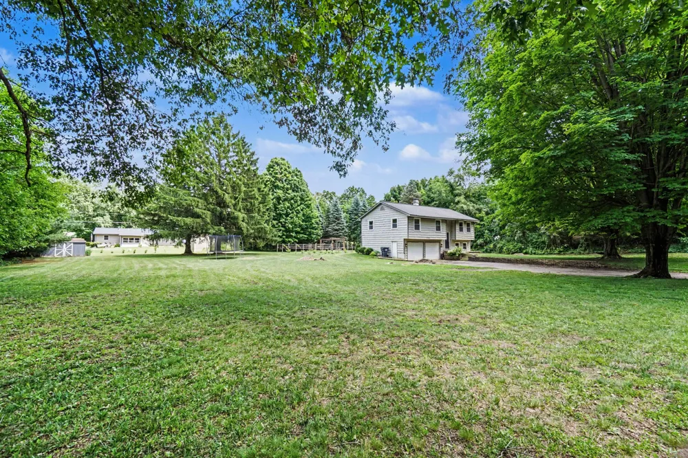 47641 County Road 653 Almena Township, MI 49079