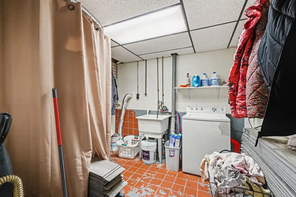 47641 County Road 653 Almena Township, MI 49079