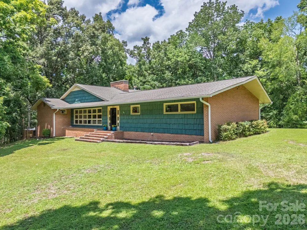 112 Crestwood Circle Chester, SC 29706