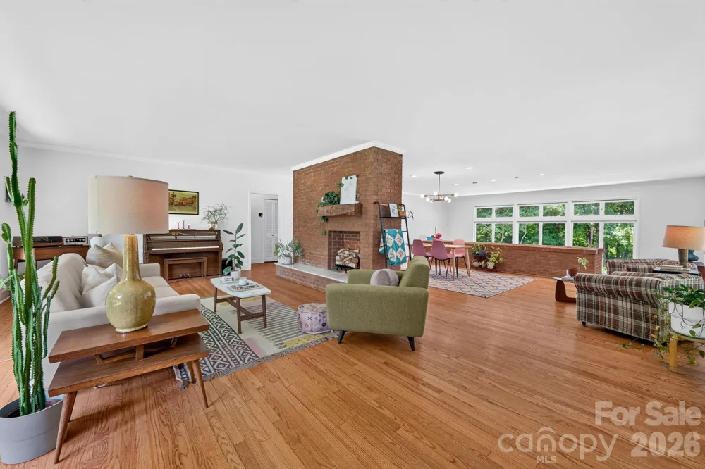 112 Crestwood Circle Chester, SC 29706