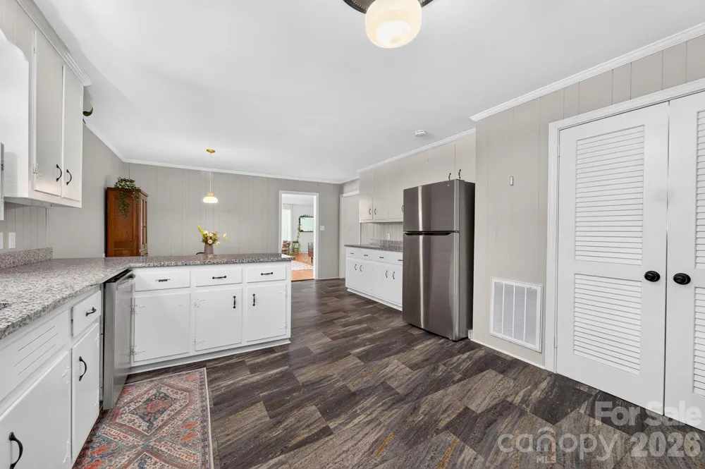 112 Crestwood Circle Chester, SC 29706