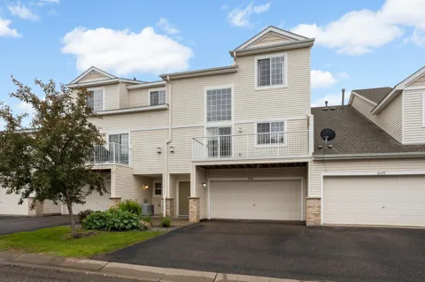 6580 Olive Lane