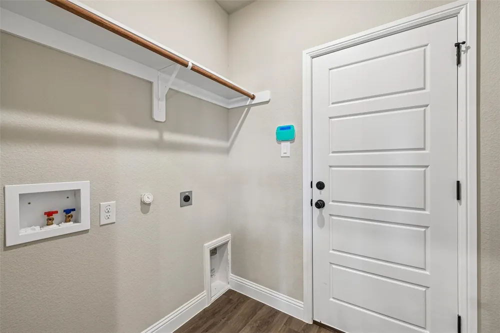 1045 Nighthawk Trail Alvarado, TX 76009