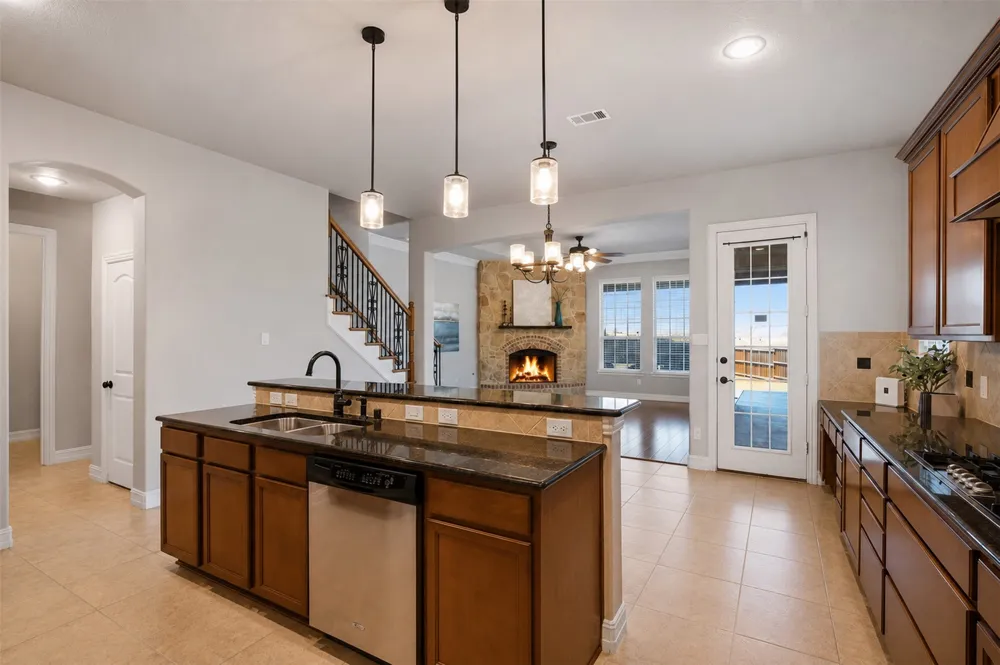 5700 Waterford Lane McKinney, TX 75071