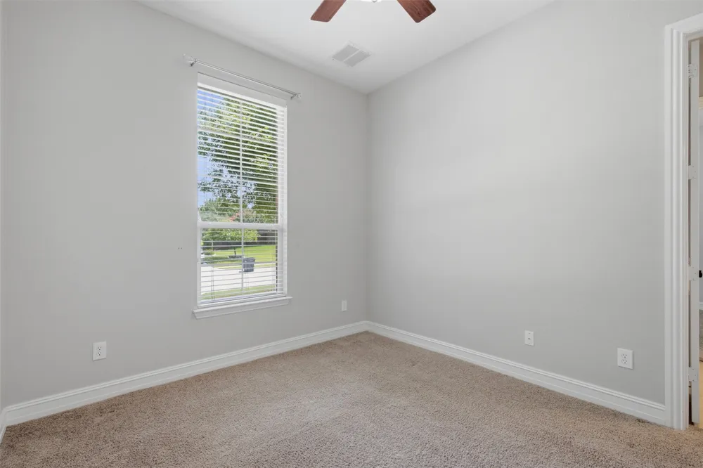 5700 Waterford Lane McKinney, TX 75071