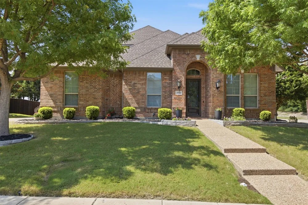 5700 Waterford Lane McKinney, TX 75071