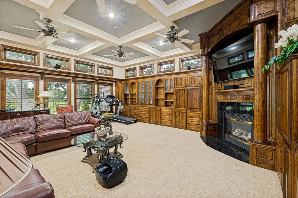 1634 Oak Ridge Drive Corinth, TX 76210