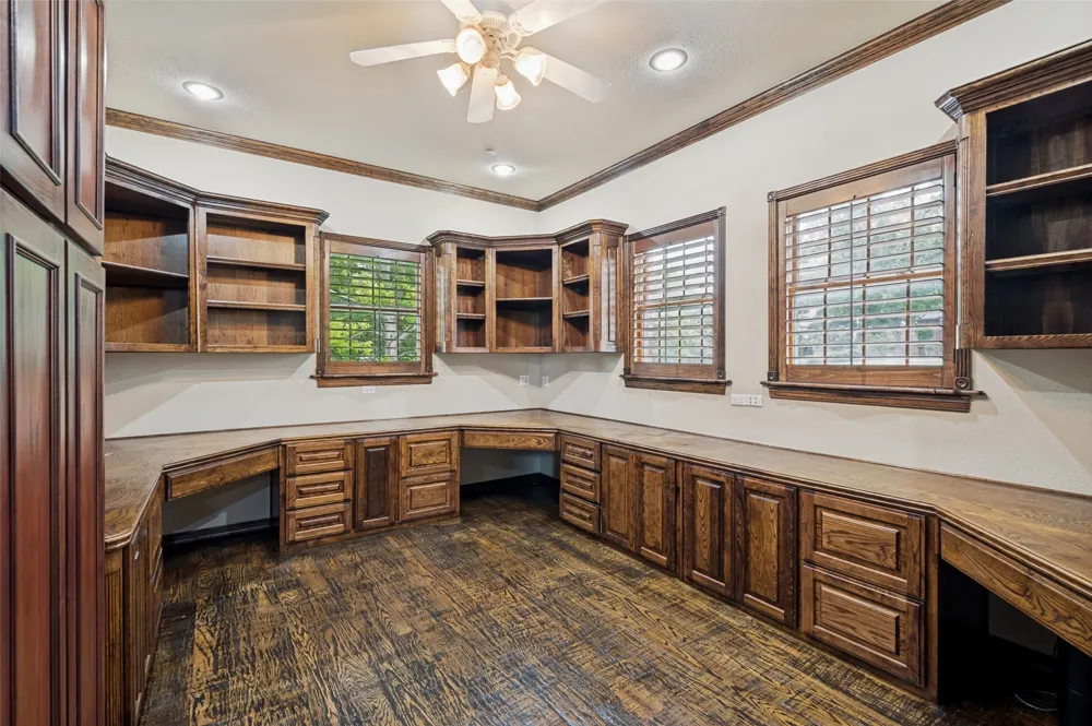 1634 Oak Ridge Drive Corinth, TX 76210