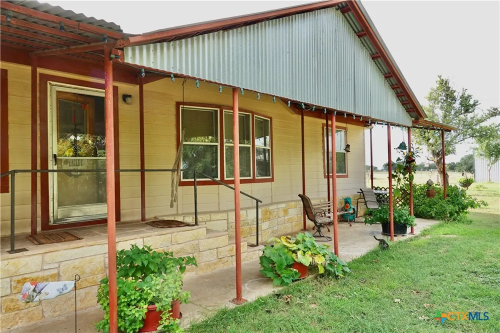 170 CR 505 Goldthwaite, TX 76844