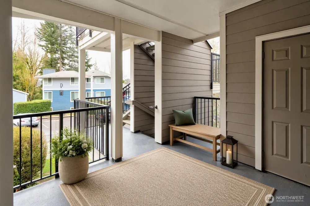 12012 NE 204th Place #C201 Bothell, WA 98011
