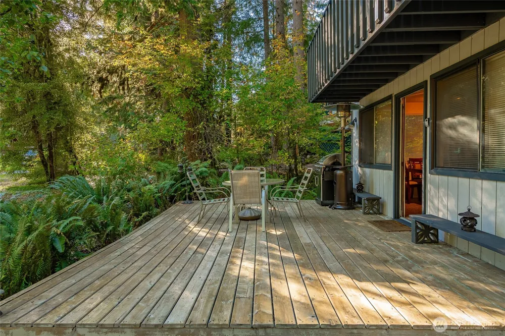 7018 Olympus Way Glacier, WA 98244