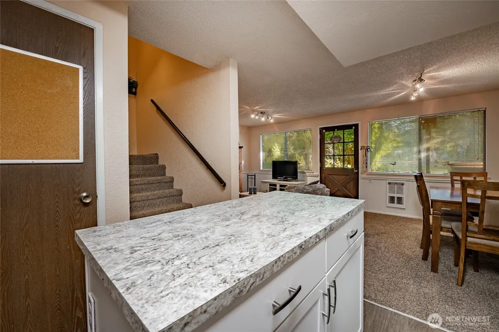 7018 Olympus Way Glacier, WA 98244