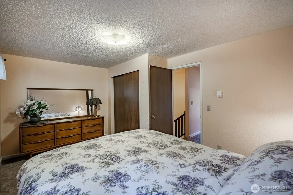 7018 Olympus Way Glacier, WA 98244