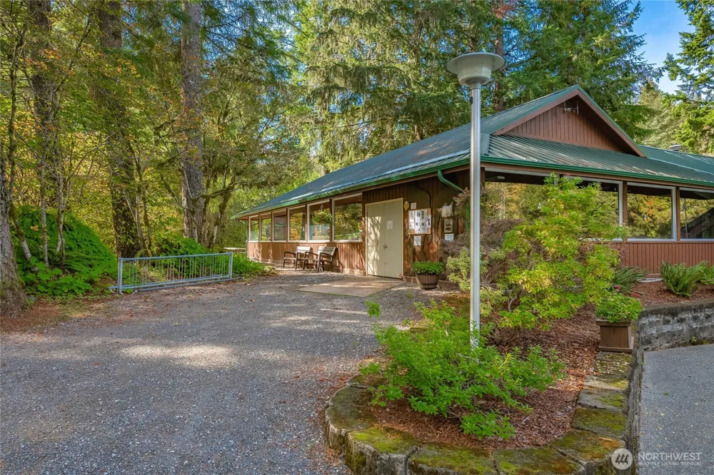7018 Olympus Way Glacier, WA 98244