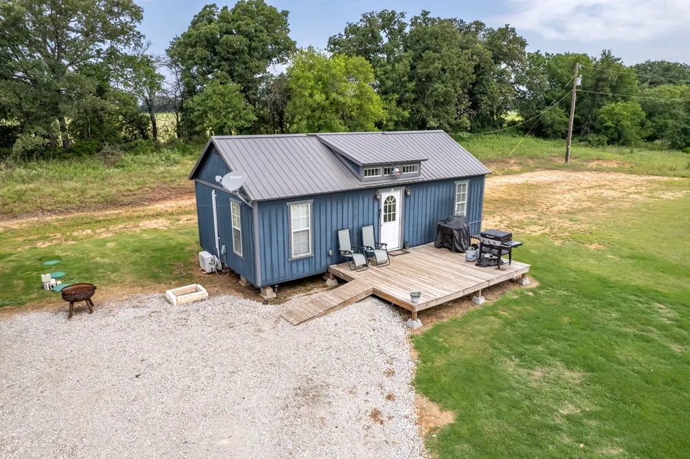 3105 HWY 2861 Comanche, TX 76442
