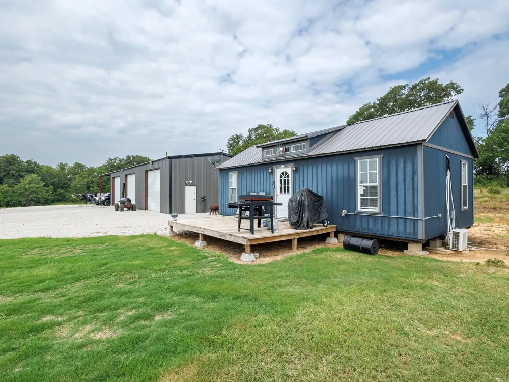 3105 HWY 2861 Comanche, TX 76442