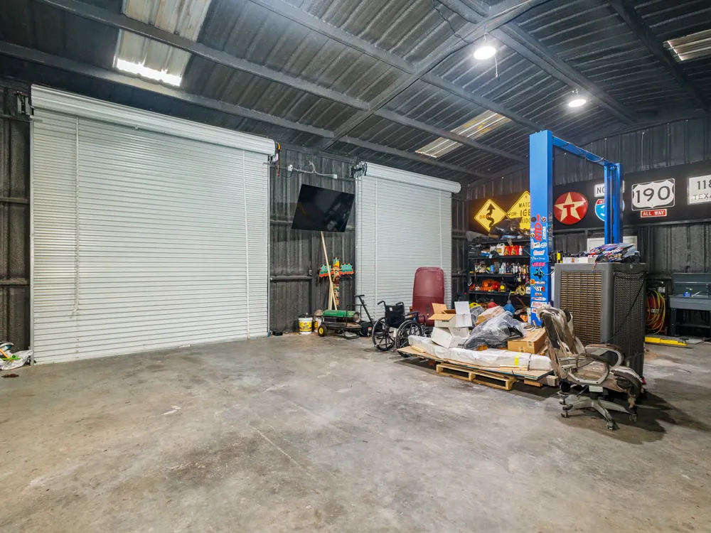 3105 HWY 2861 Comanche, TX 76442