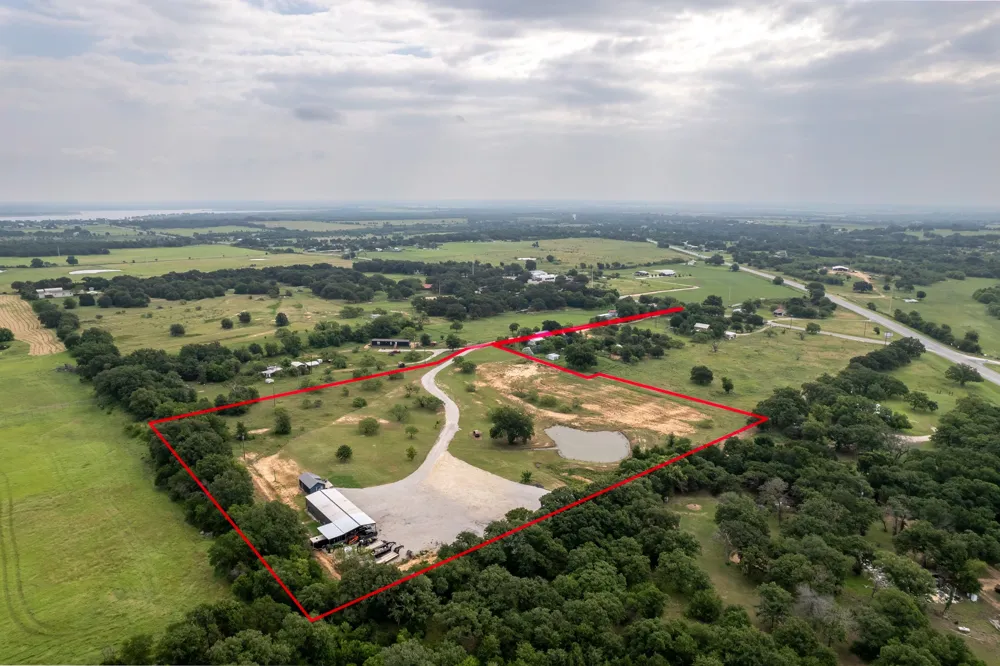 3105 HWY 2861 Comanche, TX 76442