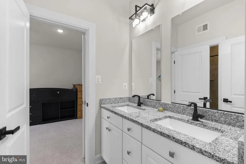 6247 WALLEYE PL New Market, MD 21774