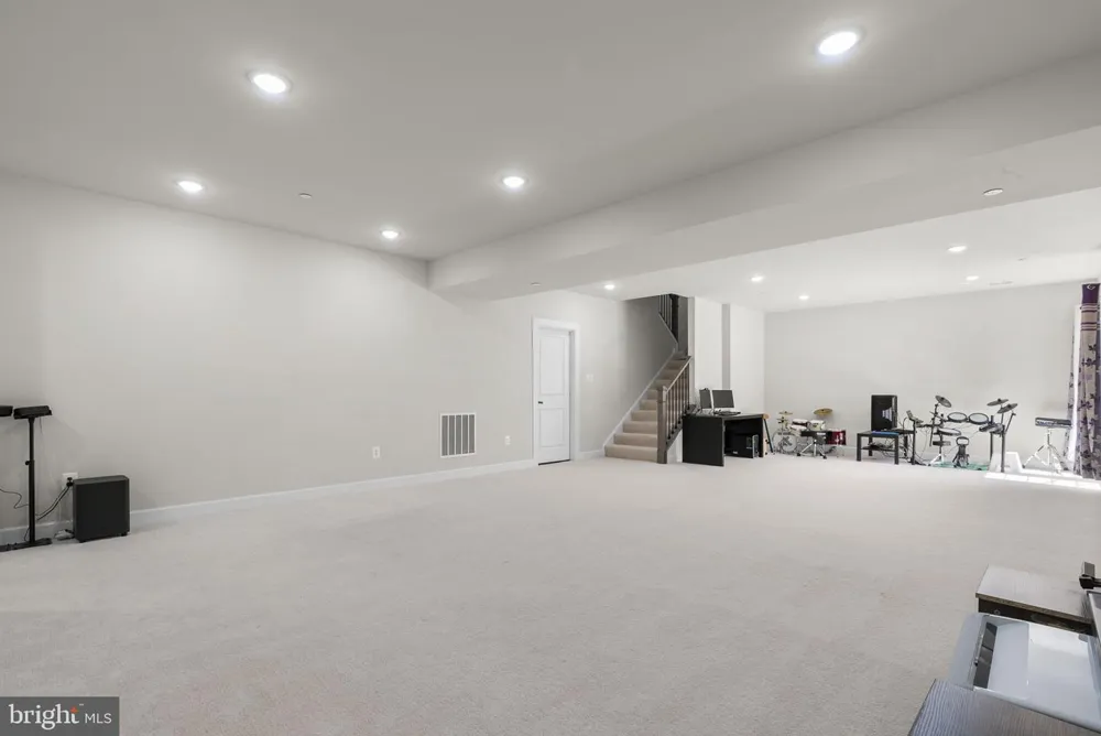 6247 WALLEYE PL New Market, MD 21774