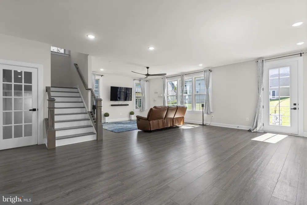 6247 WALLEYE PL New Market, MD 21774