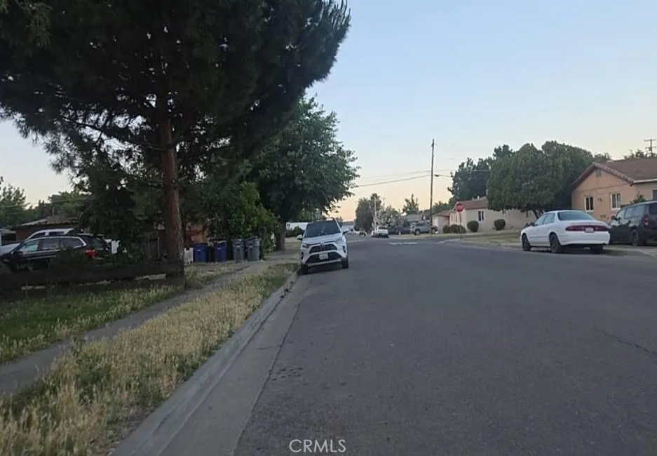 1257 Frank Dos Palos, CA 93620