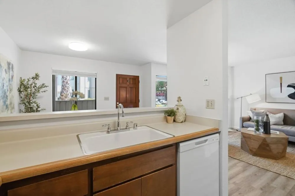1248 Coyote Creek Place San Jose, CA 95116