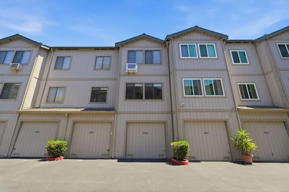1248 Coyote Creek Place San Jose, CA 95116