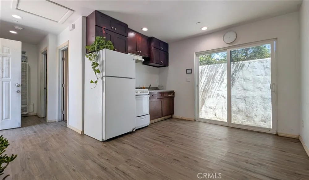 2531 Sale Place Huntington Park, CA 90255