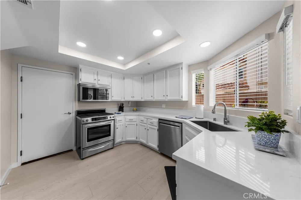 2537 Orange Avenue #D Costa Mesa, CA 92627