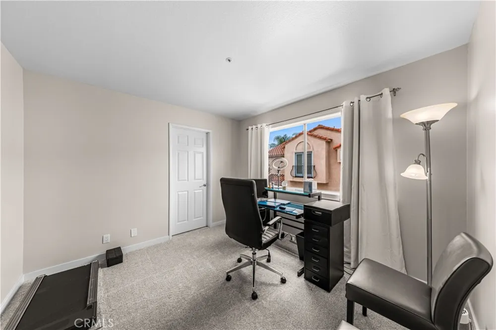 2537 Orange Avenue #D Costa Mesa, CA 92627