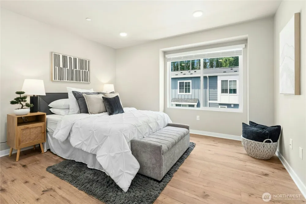 13730 Manor Way #J6 Lynnwood, WA 98087