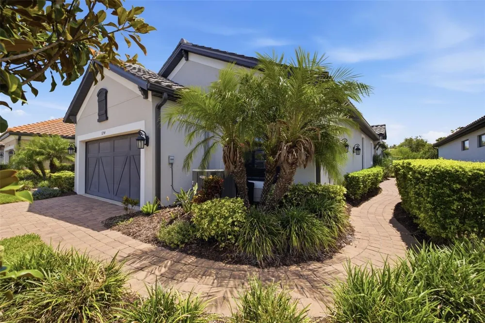 3254 FRANCOA DRIVE Odessa, FL 33556