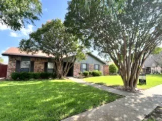 2004 White Ash Road Carrollton, TX 75007